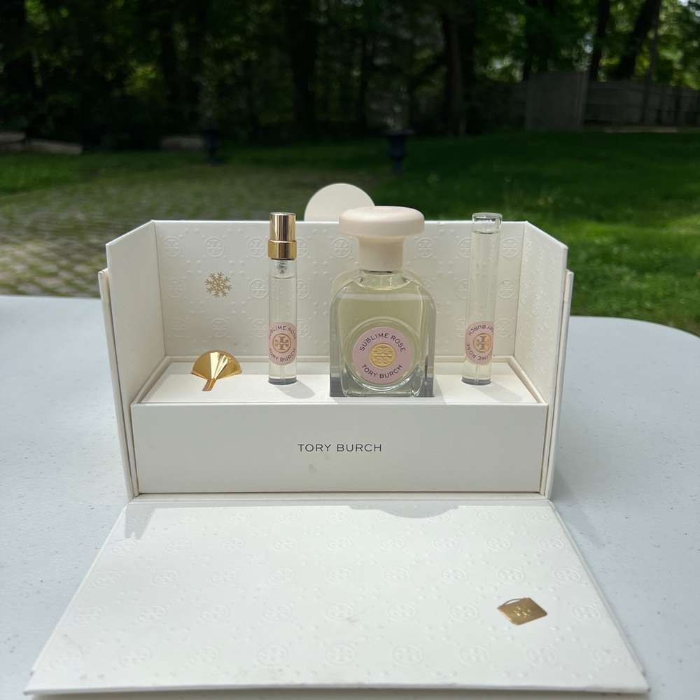 Tory Burch Sublime Rose Perfume Bundle